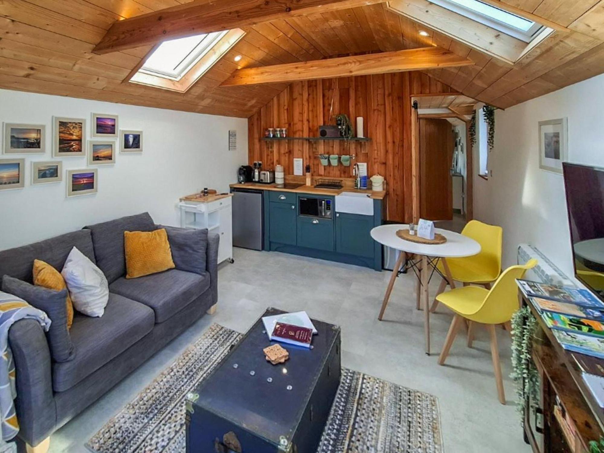 Muriels Lodge Райд Экстерьер фото